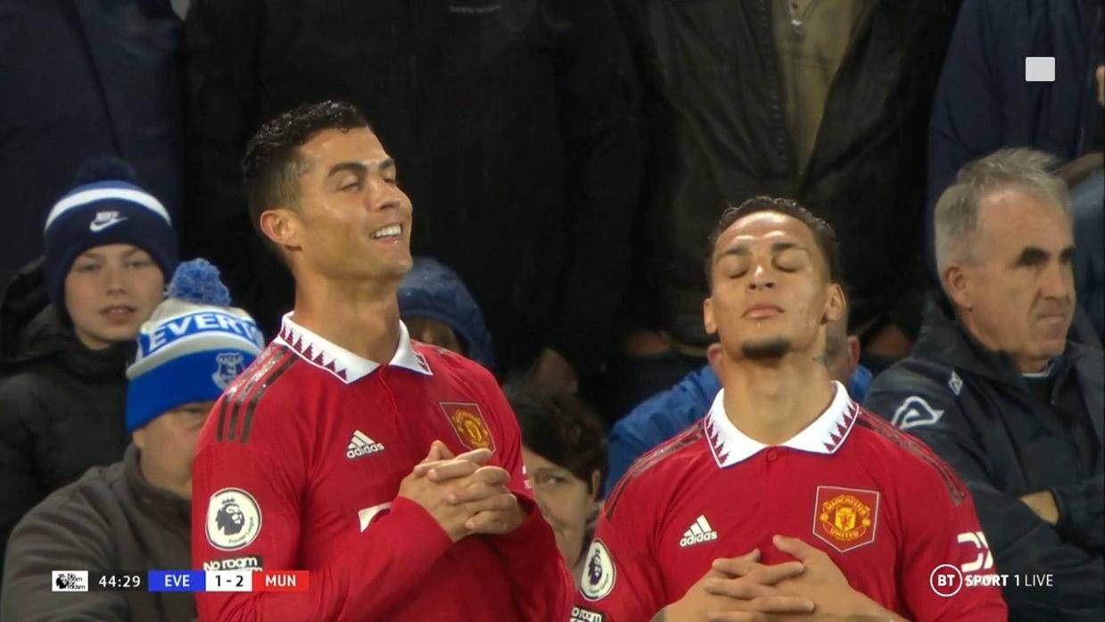 曼联拒绝贝蒂斯2000万求购安东尼,曝拉爵想卖半亿!C罗或成救星